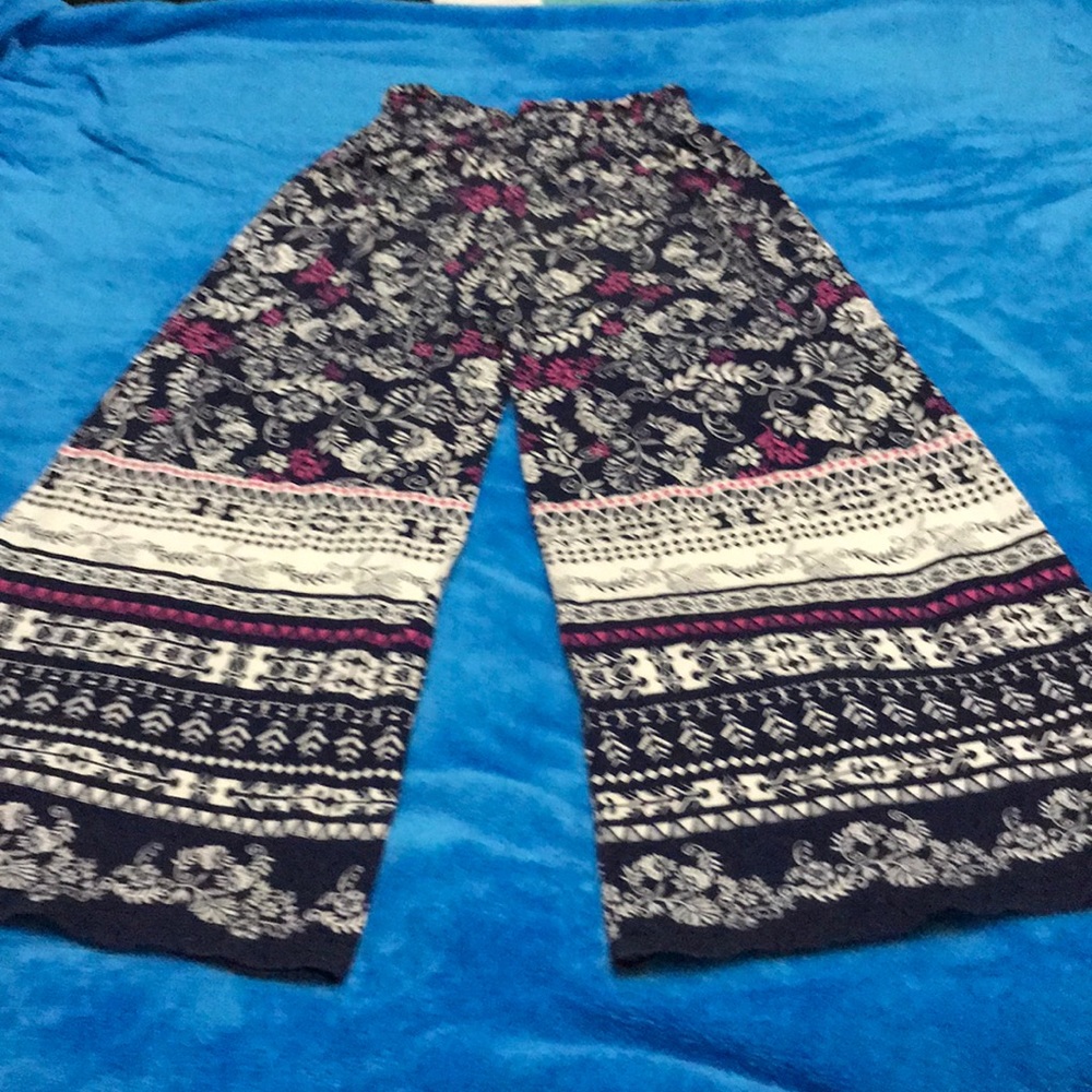 Super Cute girls pants